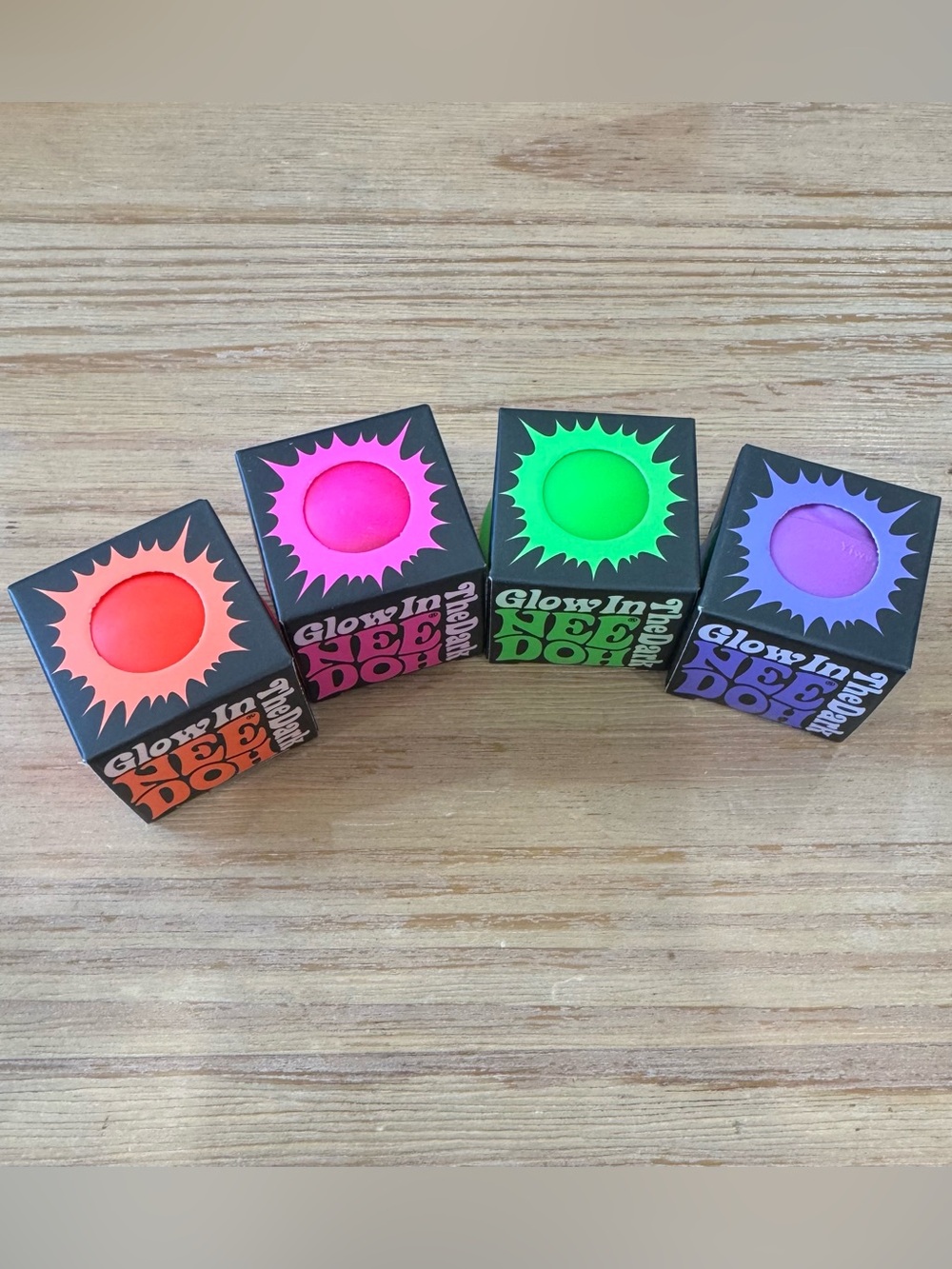 Needoh Glow In The Dark Neon Party Dough minis - Purple, Orange, Pink & green